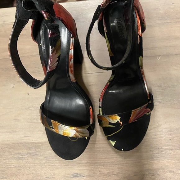 Chunky heels - Picture 2 of 7